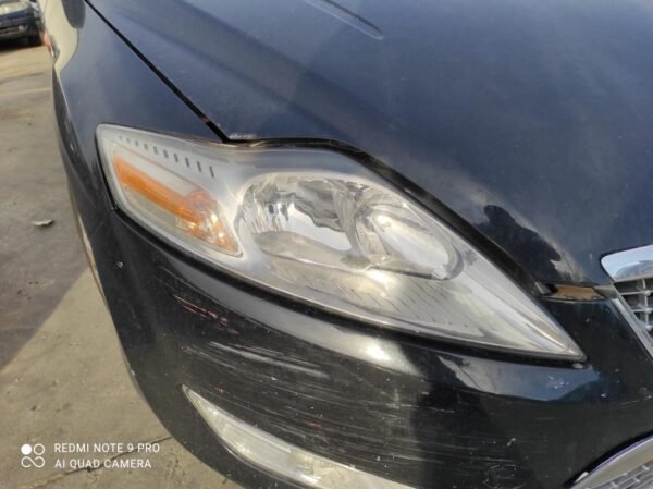 Faro derecho Ford Mondeo III Hatchback 2.0 TDCi (140 cv)
