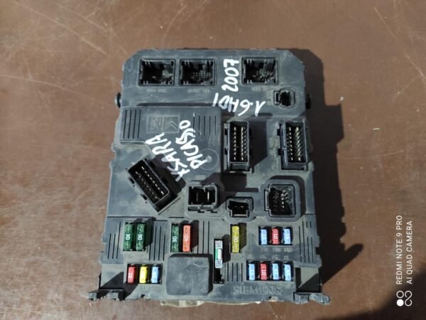 Caja de reles / fusibles Citroen Xsara Picasso (N68) 1.6 HDI (90 cv)