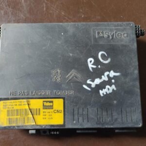 Caja de reles / fusibles Citroen Xsara (N1) 1.6 i 16V (109 cv)