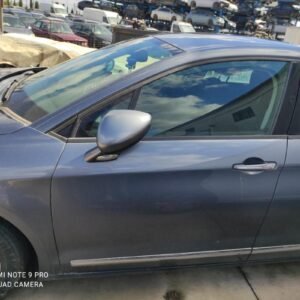 Puerta delantera izquierda Citroen C5 II (Fase I, 2008) 2.0 HDi (136 cv) Automatico