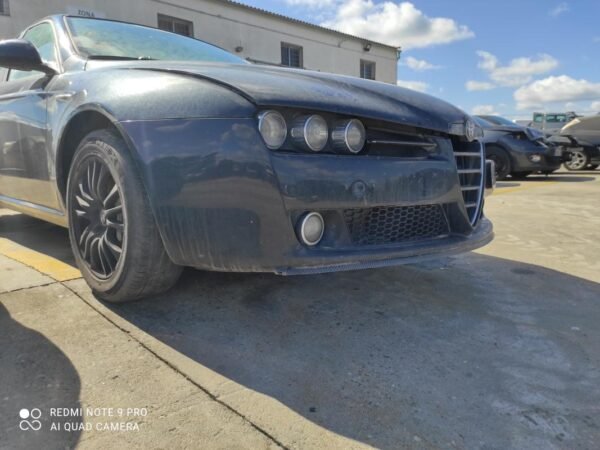 Paragolpe delantero Alfa Romeo 159 1.9 JTDM (150 cv) - Imagen 2
