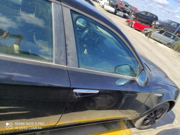 Puerta delantera derecha Alfa Romeo 159 1.9 JTDM (150 cv)