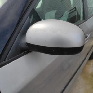 Retrovisor izquierdo Skoda Fabia II 1.2 i HTP (60 cv)