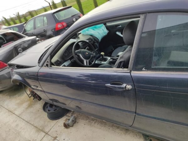 Puerta delantera izquierda Bmw Serie 3 (E46) 318i (118 cv)