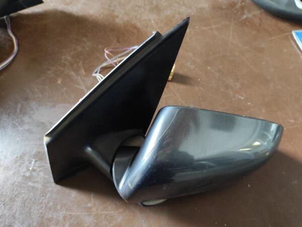 Retrovisor izquierdo Volkswagen Polo IV (9N) 1.9 TDI (101 cv)