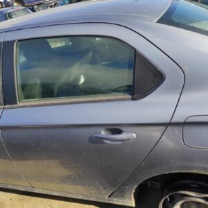 Puerta trasera izquierda Citroen C-Elysee II (Fase II, 2016) 1.6 Blue HDi (99 cv)