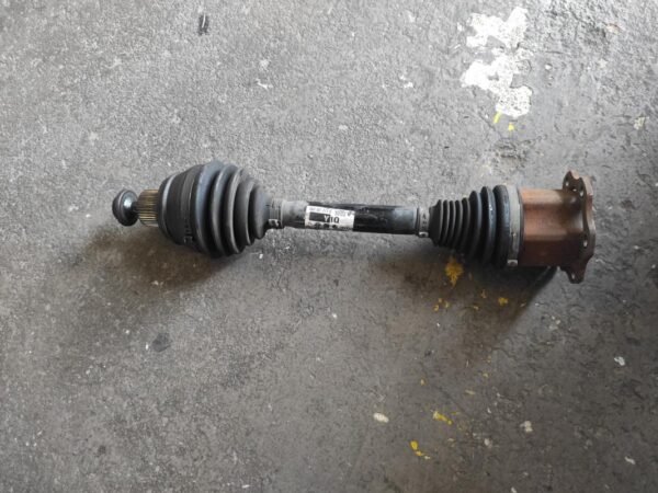 Transmisión delantera derecha Audi A4 (B8 8K) 2.0 TDI (143 cv) Multitronic