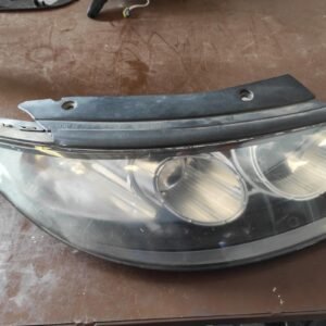 Faro derecho Hyundai Santa Fe II 2.2 CRDi (150 cv)