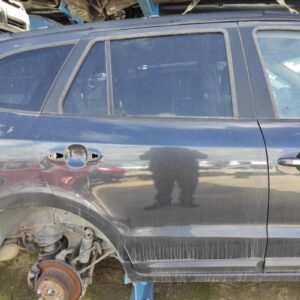 Puerta trasera derecha Hyundai Santa Fe II 2.2 CRDi (150 cv)