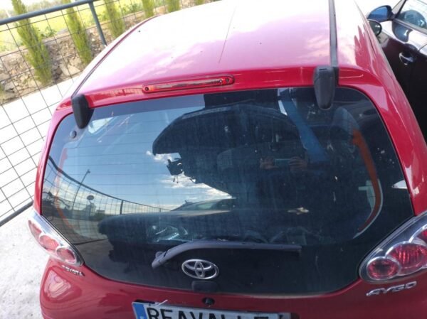 Porton trasero Toyota Aygo (Versión 2009) 1.0 VVT-i (68 cv) 5 M