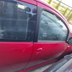 Puerta delantera derecha Toyota Aygo (Versión 2009) 1.0 VVT-i (68 cv) 5 M