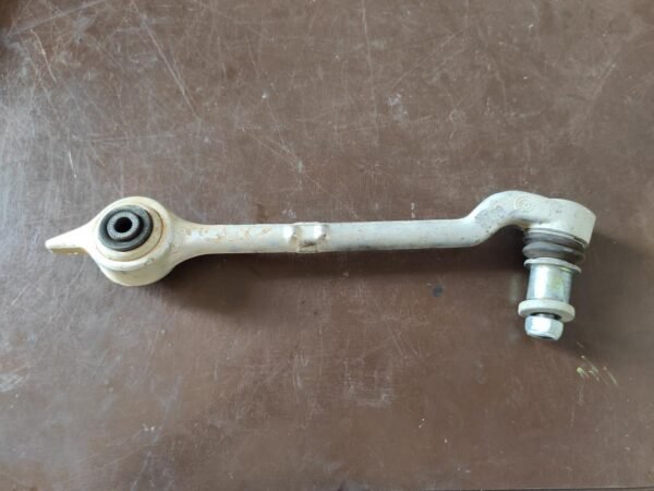 Brazo suspension inferior delantero derecho Bmw Serie 5 (E39) 530d (184 cv)
