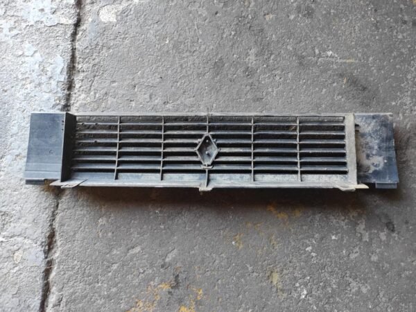 Rejilla delantera Renault 9 (L42) 1.7 (L426) (80 cv) - Imagen 2