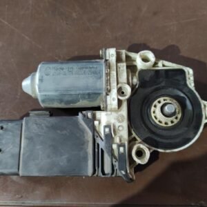 Motor elevalunas delantero derecho Seat Toledo II (1M2) 1.9 TDI (110 cv)