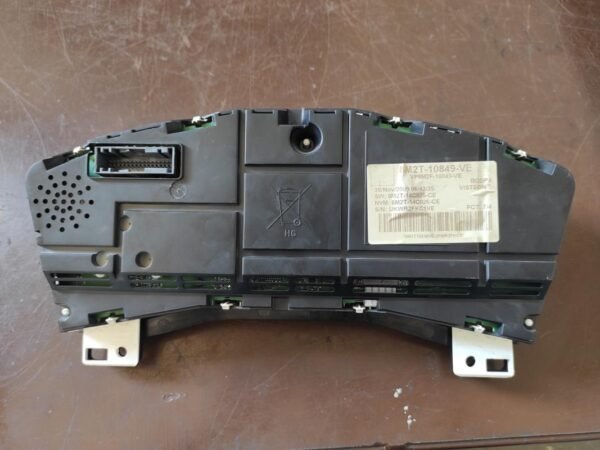 Cuadro de instrumentos Ford Mondeo III Hatchback 2.0 TDCi (140 cv) - Imagen 2