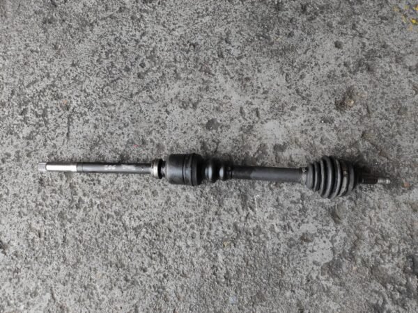 Transmisión delantera derecha Peugeot 206 1.9 D (71 cv)