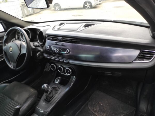 Salpicadero Alfa Romeo Giulietta II 2.0 JTDM (170 cv) Start&Stop