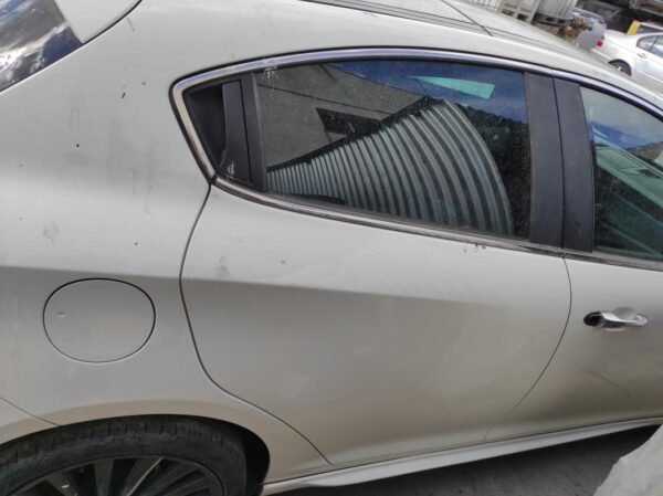 Puerta trasera derecha Alfa Romeo Giulietta II 2.0 JTDM (170 cv) Start&Stop
