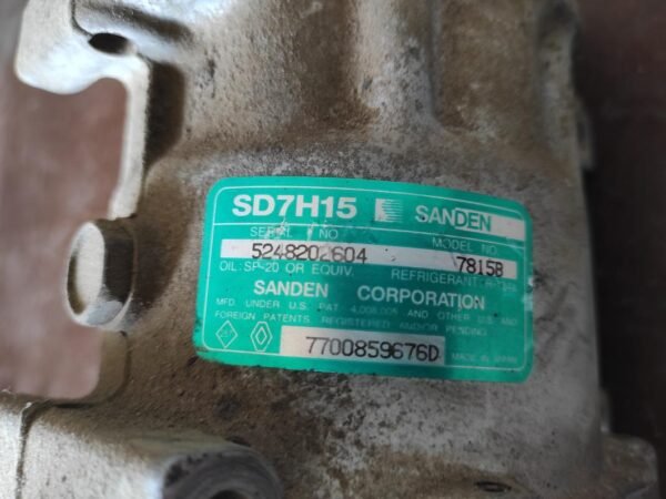Compresor aire acondicionado Renault Laguna 1.8 (B56A/B) (90 cv) - Imagen 2