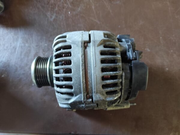 Alternador Volkswagen Golf V 1.9 TDI (105 cv)
