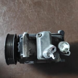 Compresor aire acondicionado Volkswagen Golf V 1.9 TDI (105 cv)