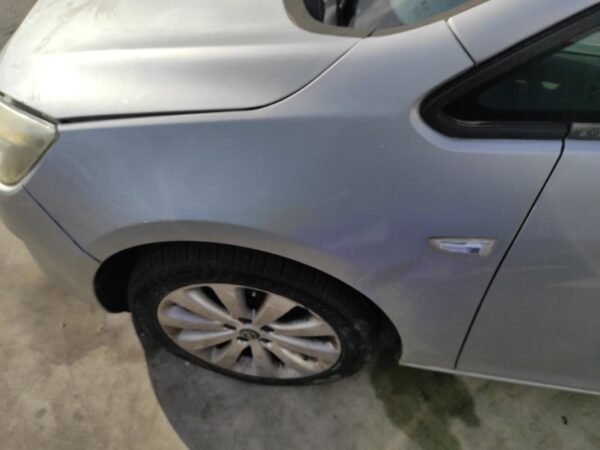 Aleta Delantera Izquierda Opel Astra J 1.6 (115 cv)
