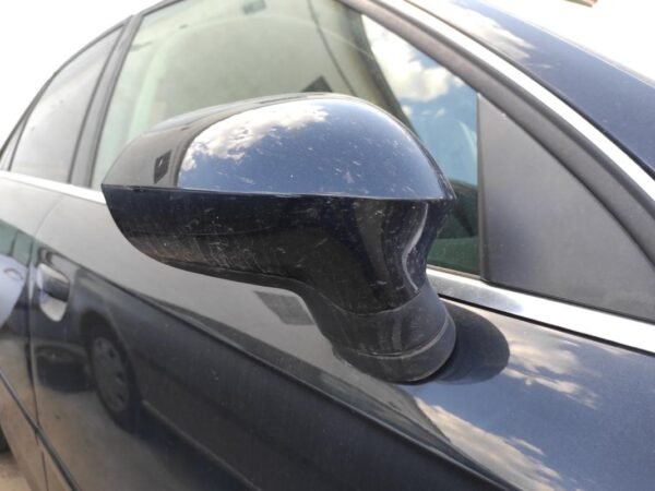 Retrovisor derecho Seat Exeo 2.0 TDI CR (120 cv) DPF