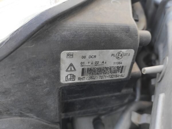 Faro derecho Ford Mondeo III Sedan 2.0 TDCi (140 cv) - Imagen 3
