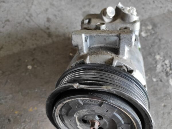 Compresor aire acondicionado Audi A3 (8P) 2.0 TDI (140 cv) - Imagen 2