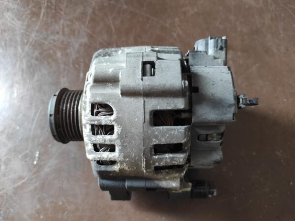 Alternador Peugeot 207 1.4 HDi (70)