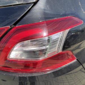 Piloto trasero derecho Peugeot 308 II 1.6 HDI (92 cv)
