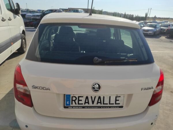 Porton trasero Skoda Fabia II (Versión 2010) 1.2 (70 cv)