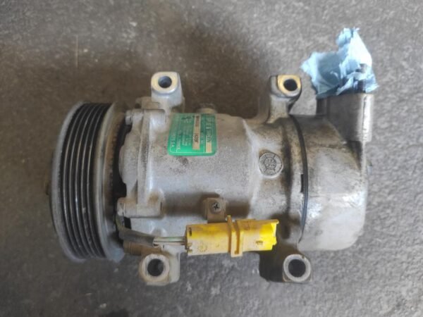 Compresor aire acondicionado Citroen C3 I (Fase I, 2002) 1.4i (73 cv) - Imagen 2