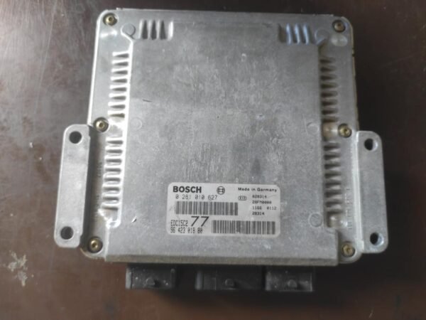 Centralita motor uce Peugeot 406 (8) 2.0 HDI (110 cv)