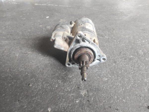 Motor de arranque Volkswagen Transporter IV Furgón (70XA) 1.9 D (60 cv) - Imagen 2
