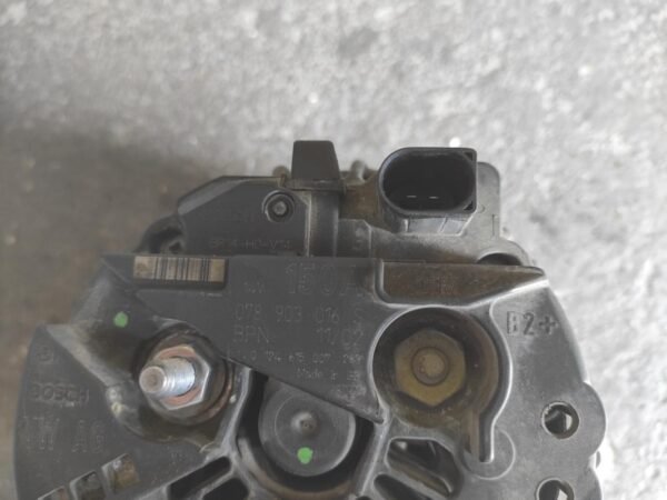 Alternador Audi A4 (B6 8E) 2.4i V6 30V (170 cv) Multitronic - Imagen 3