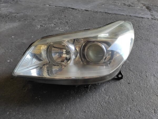 Faro izquierdo Citroen C5 I (Fase II, 2004) 2.0 HDi (136 cv) FAP