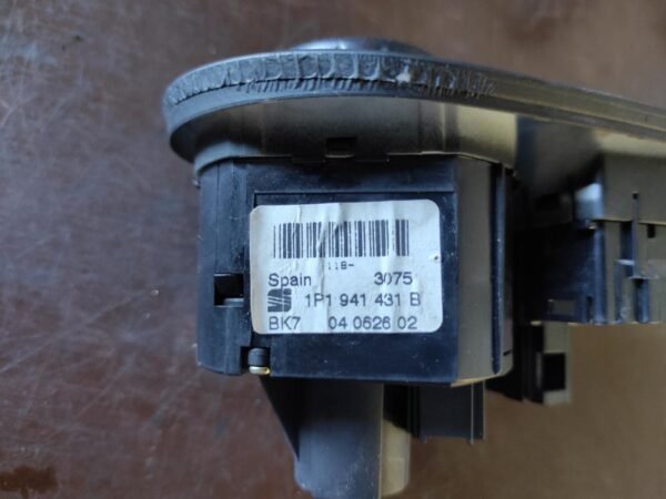 Mando luces Seat Leon II (1P) 2.0 TDI (140 cv) - Imagen 3