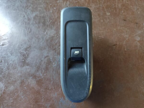 Mando elevalunas delantero derecho Peugeot 308 I 1.6I HDi FAP (109 cv)