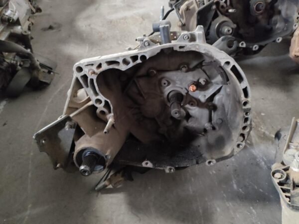 Caja cambios Renault Clio II 1.5 dCi (65 cv)