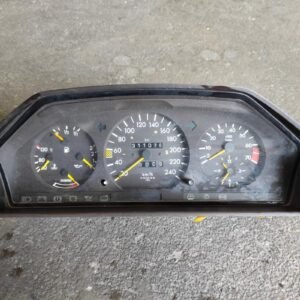 Cuadro de instrumentos Mercedes Benz Clase E (W124) E 250 D (124.126,124.129) (113 cv)