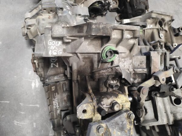 Caja cambios Volkswagen Golf IV (1J1) 1.6 (101 cv) - Imagen 2