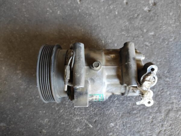 Compresor aire acondicionado Renault Clio II 1.5 dCi (82 cv)