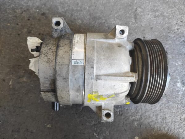 Compresor aire acondicionado Renault Laguna II 1.9 dCi (120 cv) - Imagen 2