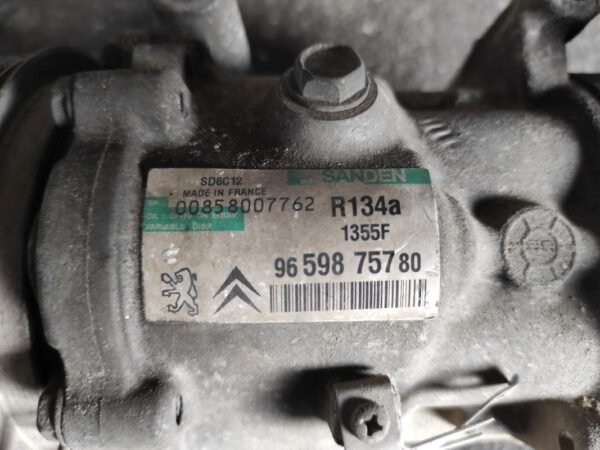 Compresor aire acondicionado Peugeot 207 1.6 HDi (90 cv) - Imagen 3
