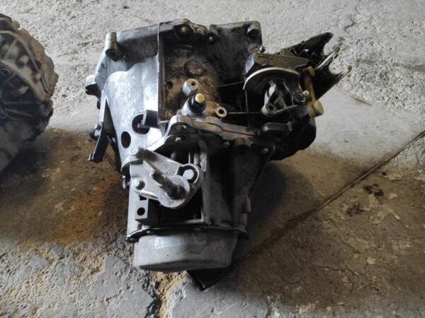 Caja cambios Peugeot 307 Station Wagon 1.6 HDI (109 cv) - Imagen 3
