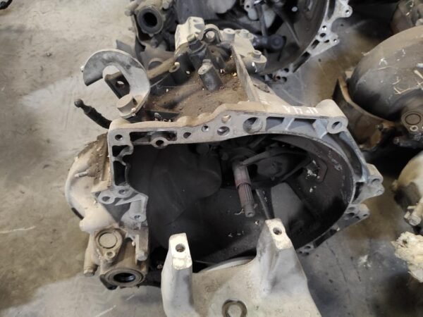 Caja cambios Peugeot 207 1.6 HDi (90 cv) - Imagen 2