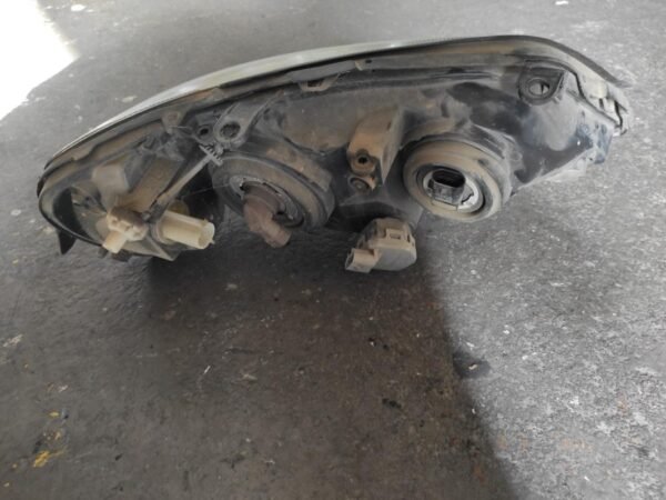 Faro izquierdo Opel Astra G 1.7 CDTI (80 cv) - Imagen 2
