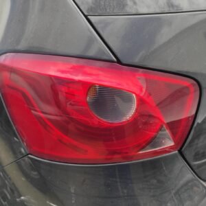 Piloto trasero izquierdo Seat Ibiza IV 1.9 TDI (105 cv) DPF