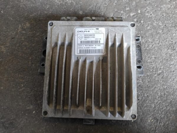 Centralita motor uce Nissan Note I (E11) 1.5 dCi (86 cv)